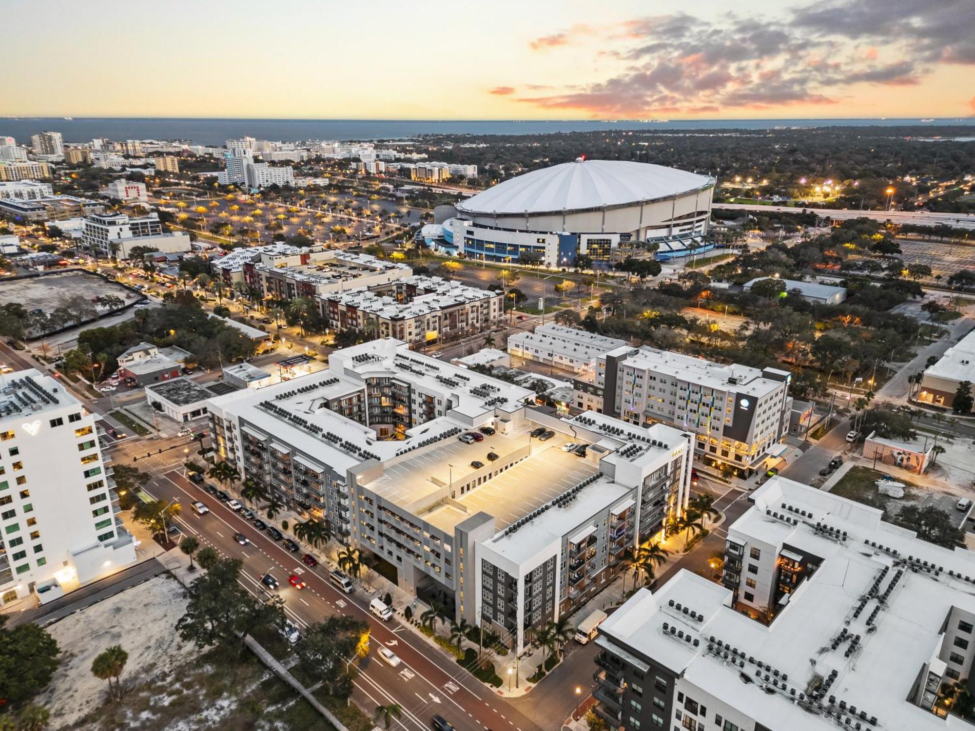 圣彼得堡Tropicana Field 2 Bed In Dwtwn With Free Parking公寓 外观 照片